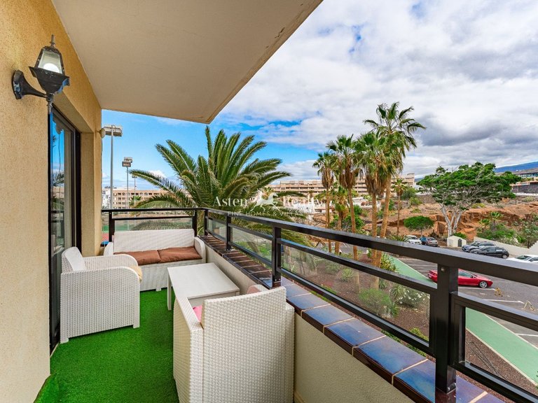 Apartment for Sale in Playa Paraíso, Tenerife 16