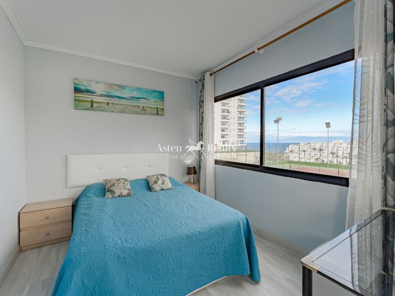 Apartment for Sale in Playa Paraíso, Tenerife 9