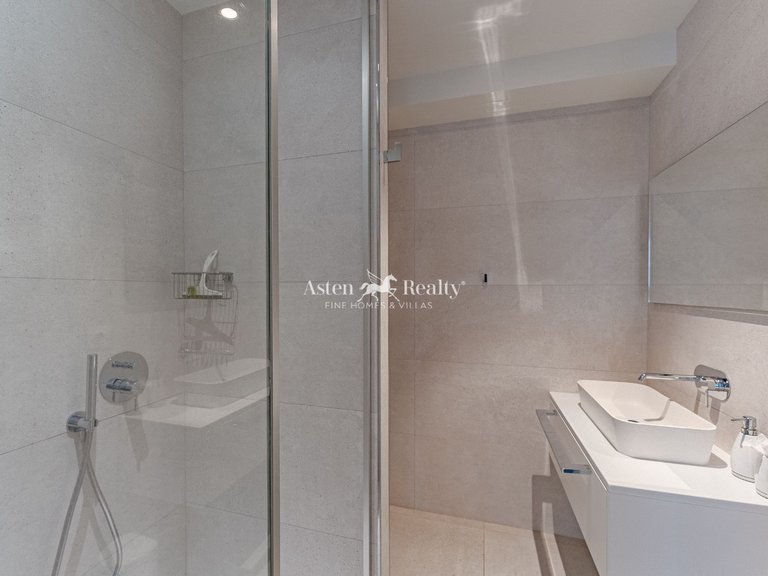 Villa for Sale in Callao Salvaje, Tenerife 39