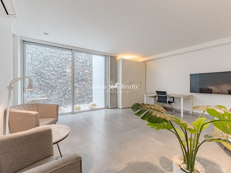 Villa for Sale in Callao Salvaje, Tenerife 36