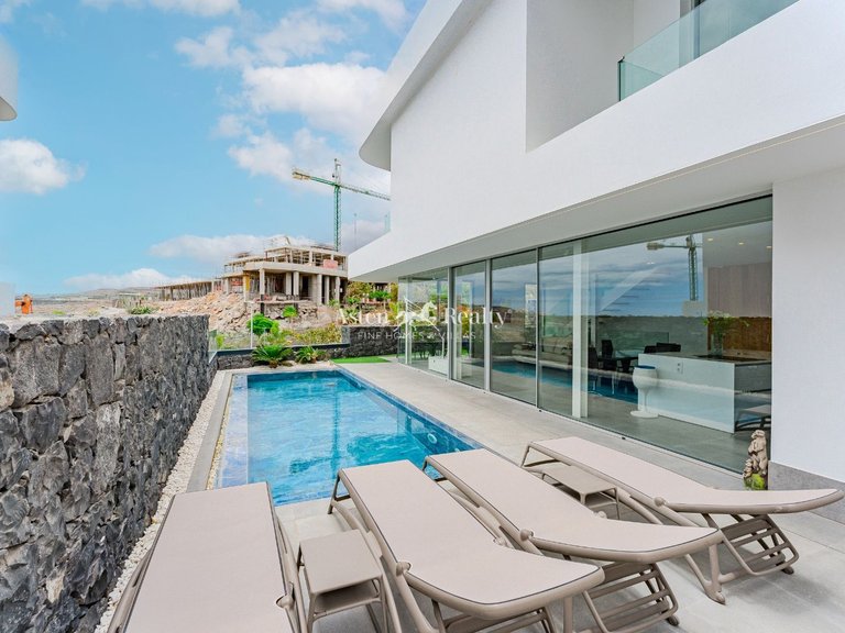 Villa for Sale in Callao Salvaje, Tenerife 4