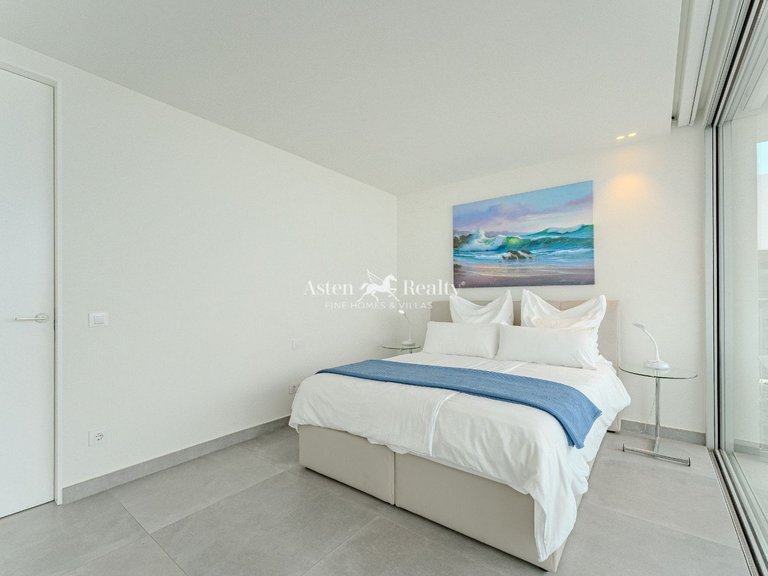 Villa for Sale in Callao Salvaje, Tenerife 22