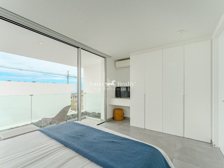 Villa for Sale in Callao Salvaje, Tenerife 23