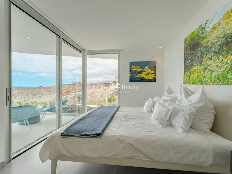 Villa for Sale in Callao Salvaje, Tenerife 32