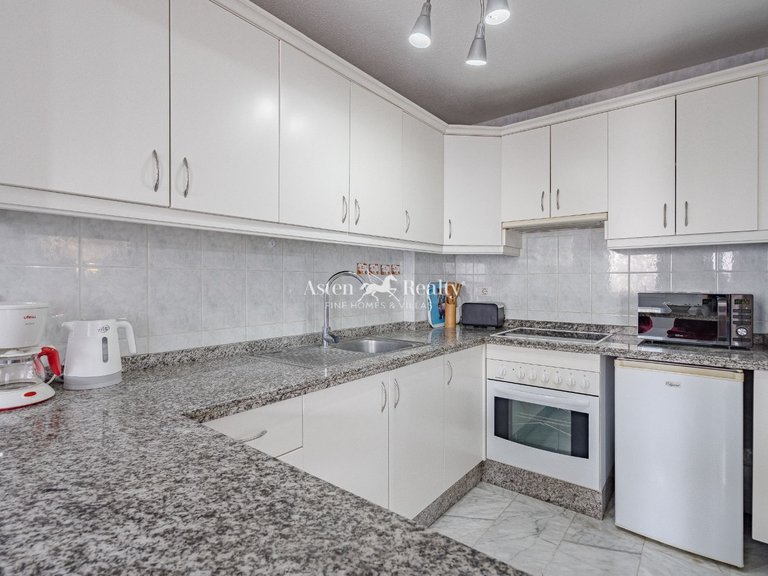Apartment for Sale in Playa De Los Cristianos, Tenerife 7