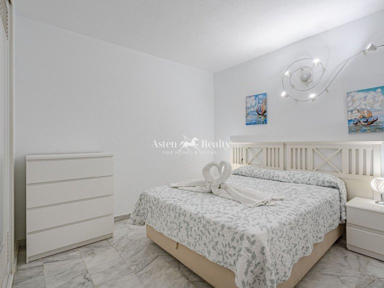 Apartment for Sale in Playa De Los Cristianos, Tenerife 2