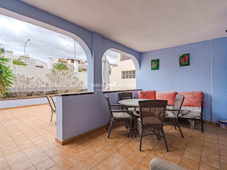 Apartment for Sale in Playa De Los Cristianos, Tenerife 12