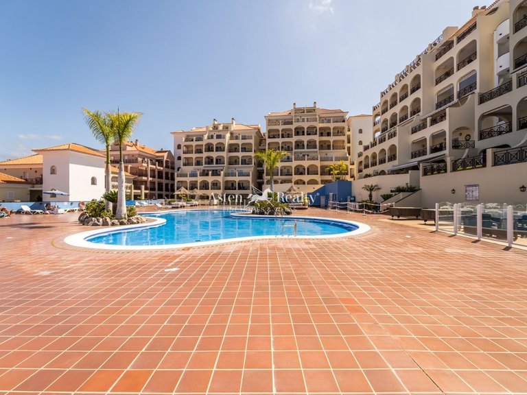 Apartment for Sale in Playa De Los Cristianos, Tenerife 18
