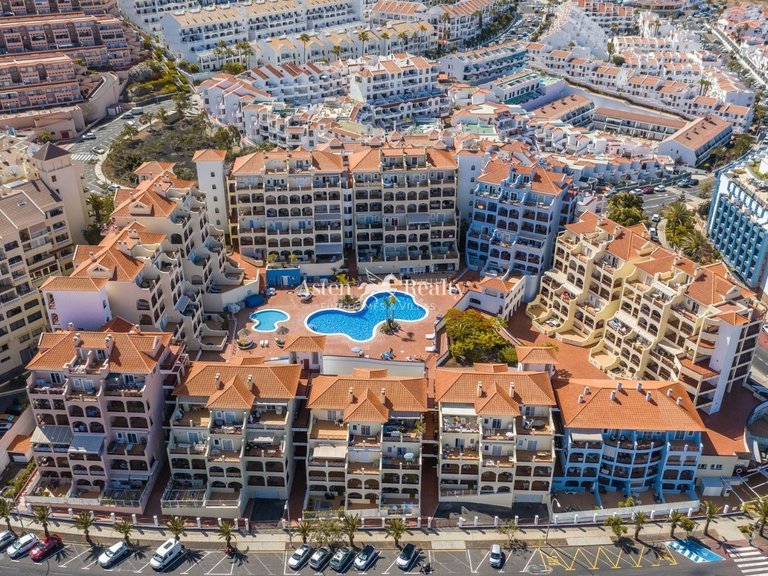 Apartment for Sale in Playa De Los Cristianos, Tenerife 24