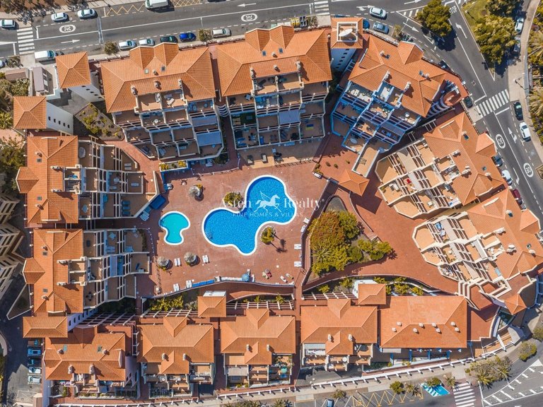Apartment for Sale in Playa De Los Cristianos, Tenerife 25