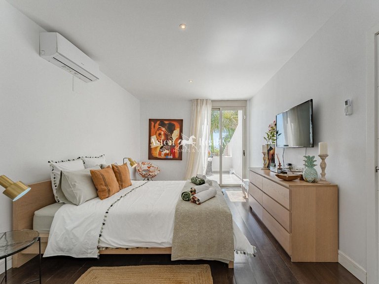 Villa for Sale in La Caleta, Tenerife 6