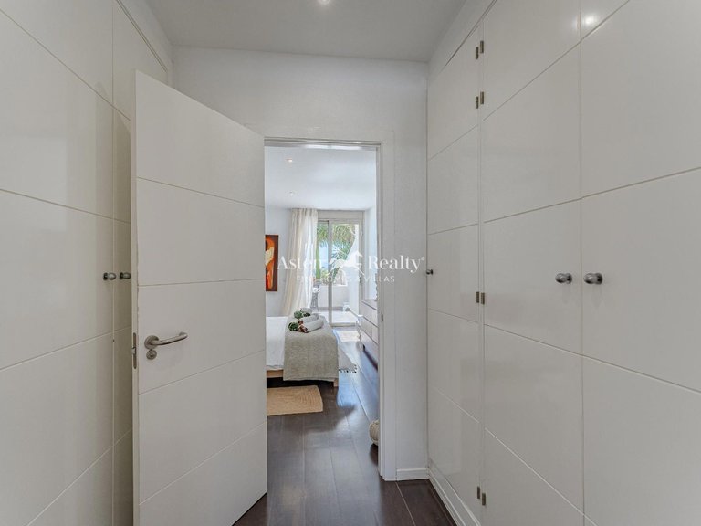 Villa for Sale in La Caleta, Tenerife 9