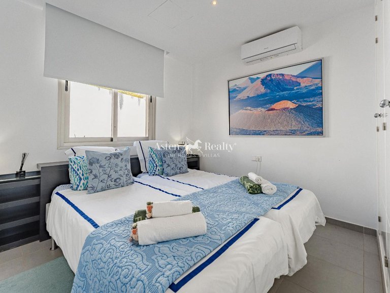 Villa for Sale in La Caleta, Tenerife 13