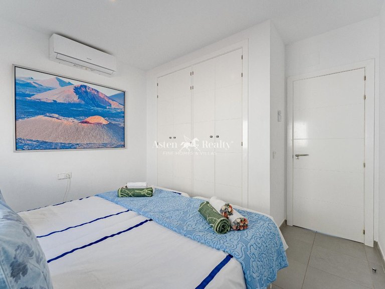 Villa for Sale in La Caleta, Tenerife 14