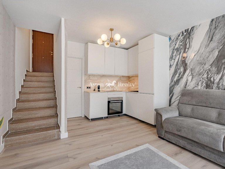 Town House for Sale in San Eugenio Alto, Tenerife 5