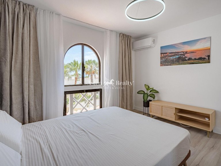 Town House for Sale in San Eugenio Alto, Tenerife 10