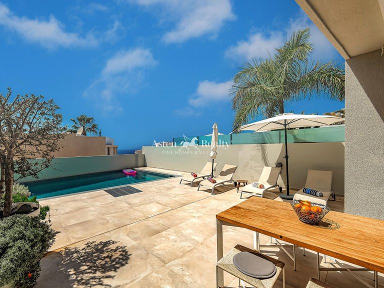 Villa for Sale in La Caleta, Tenerife 2