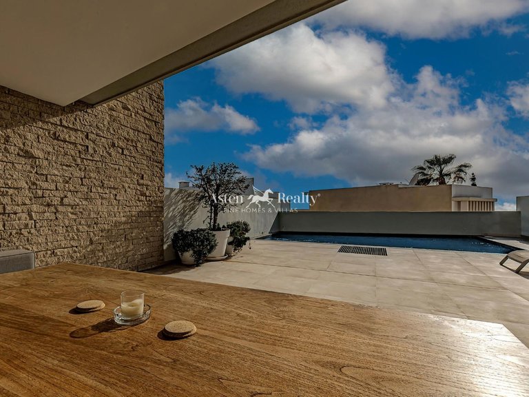 Villa for Sale in La Caleta, Tenerife 10