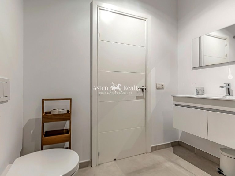 Villa for Sale in La Caleta, Tenerife 17