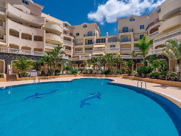Apartment for Sale in Playa De Los Cristianos, Tenerife 29