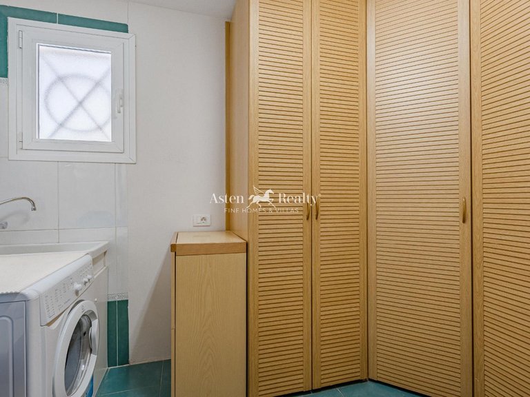 Apartment for Sale in Playa De Los Cristianos, Tenerife 15