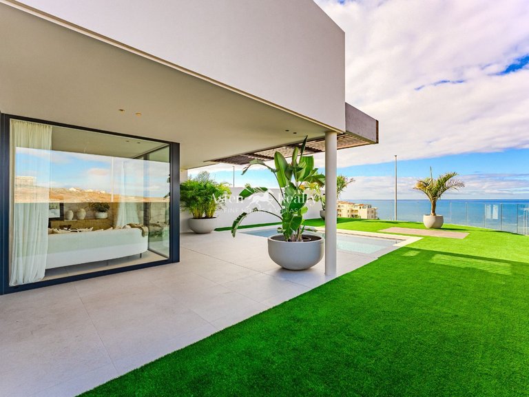 Penthouse for Sale in Callao Salvaje, Tenerife 8
