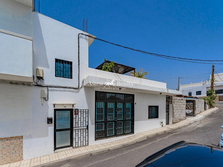 Town House for Sale in Adeje, Tenerife 2