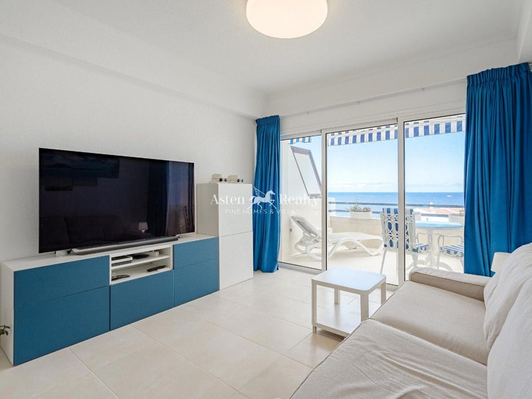 Apartment for Sale in San Eugenio Bajo, Tenerife 6