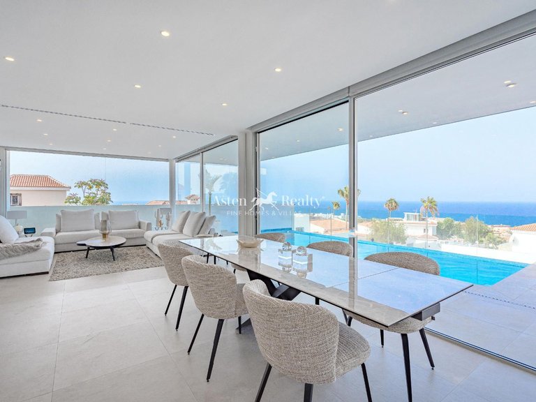 Villa for Sale in Callao Salvaje, Tenerife 27