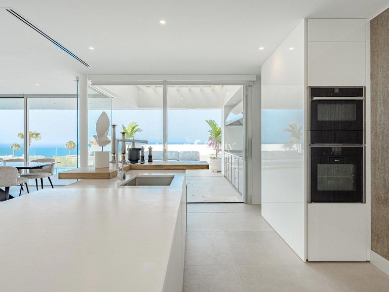 Villa for Sale in Callao Salvaje, Tenerife 1