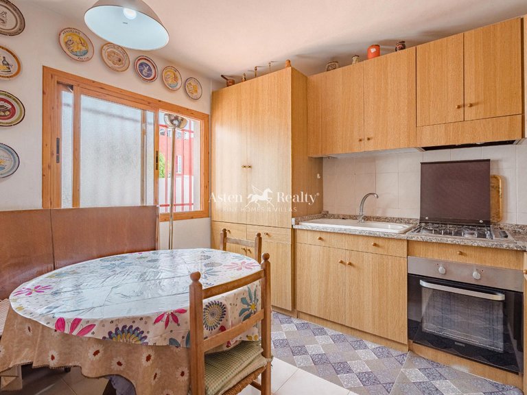 Villa for Sale in Callao Salvaje, Tenerife 6