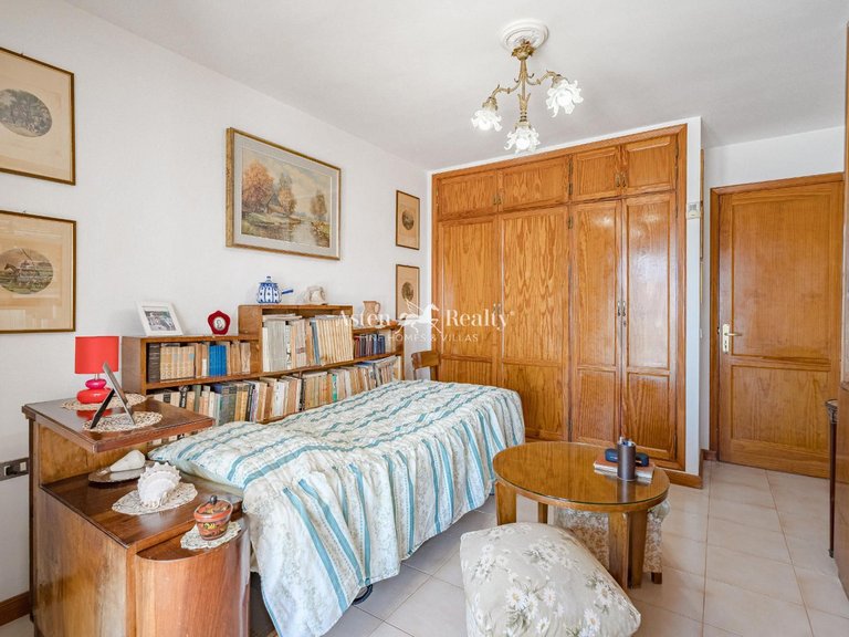 Villa for Sale in Callao Salvaje, Tenerife 11