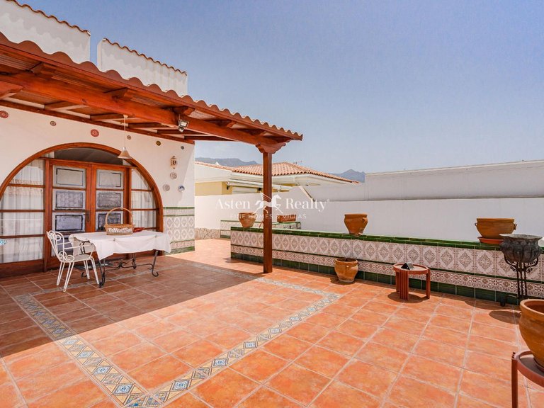 Villa for Sale in Callao Salvaje, Tenerife 18