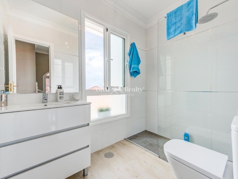 Town House for Sale in Torviscas Alto, Tenerife 9