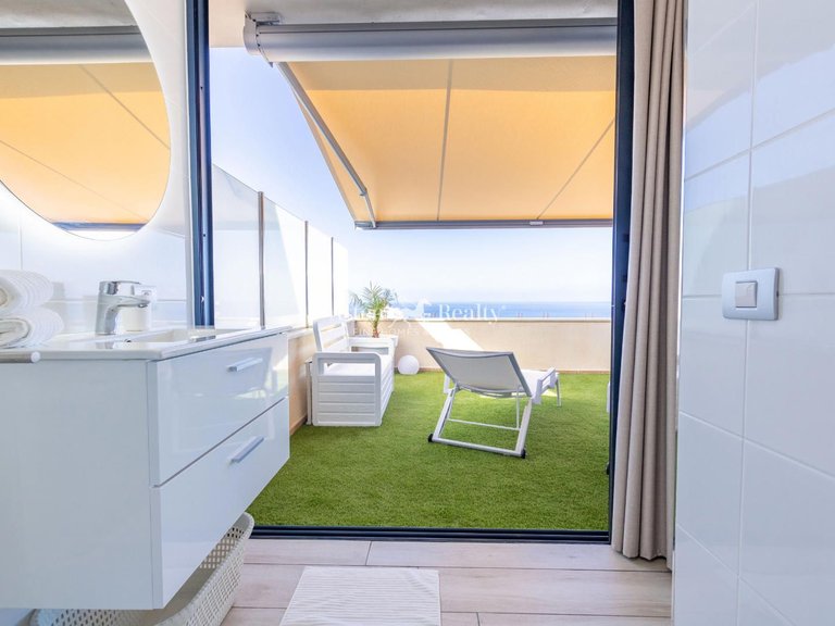 Penthouse for Sale in Puerto De Santiago, Tenerife 10