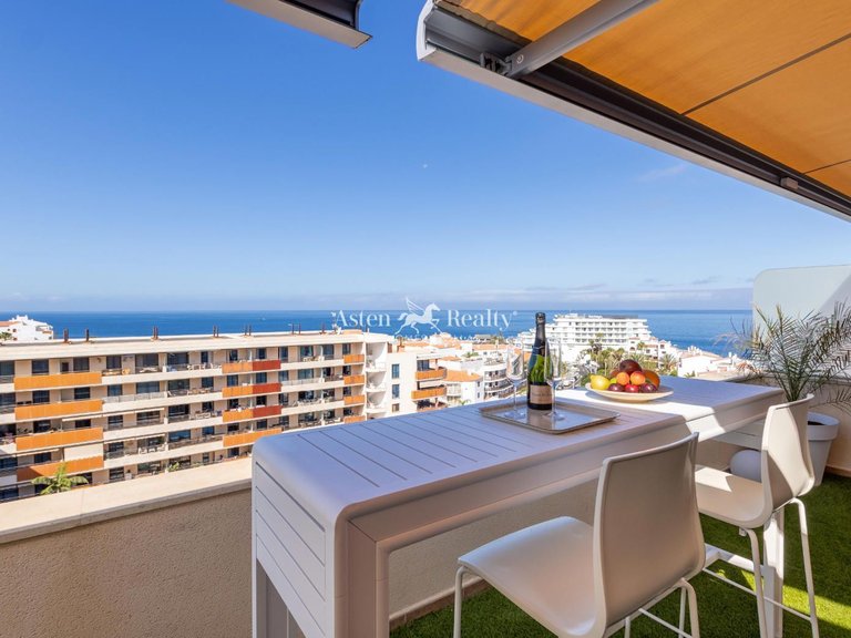 Penthouse for Sale in Puerto De Santiago, Tenerife 1