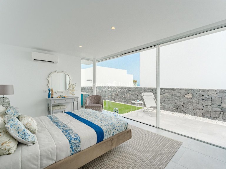 Villa for Sale in Callao Salvaje, Tenerife 6