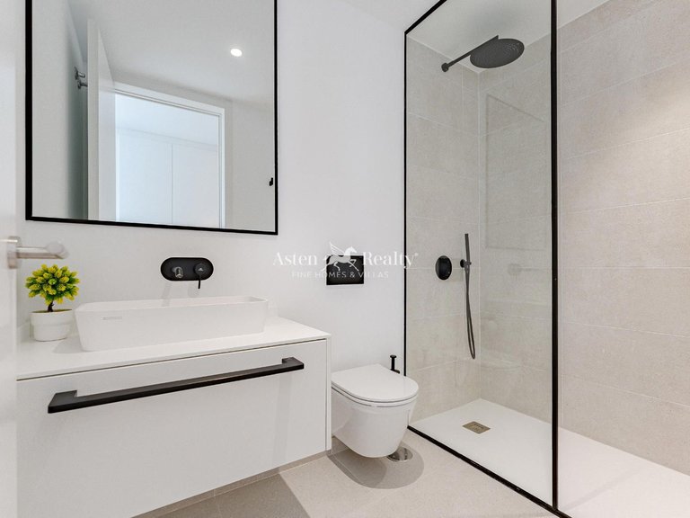 Villa for Sale in Callao Salvaje, Tenerife 16