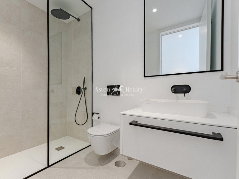 Villa for Sale in Callao Salvaje, Tenerife 17