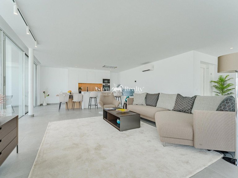 Villa for Sale in Callao Salvaje, Tenerife 31