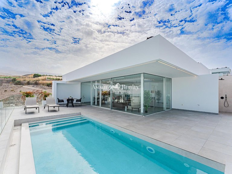 Villa for Sale in Callao Salvaje, Tenerife 34