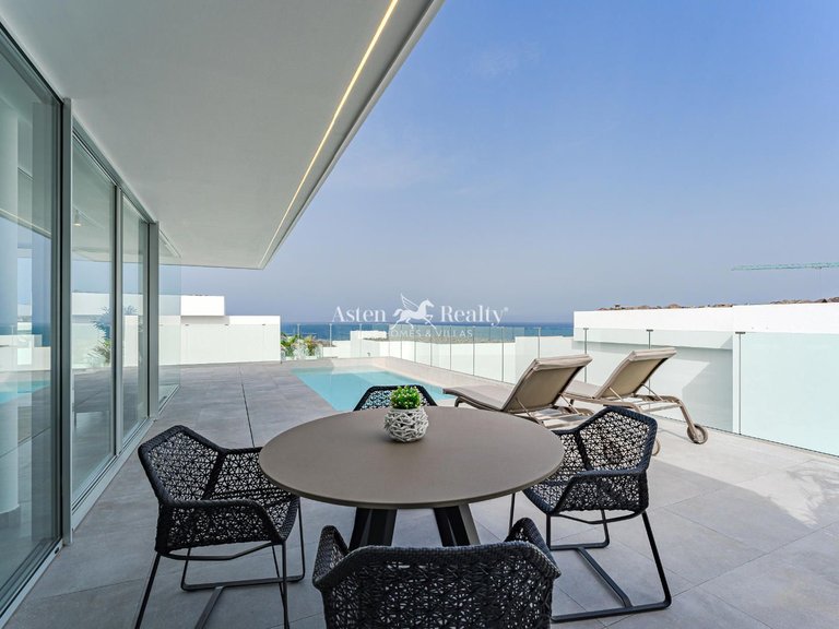 Villa for Sale in Callao Salvaje, Tenerife 38