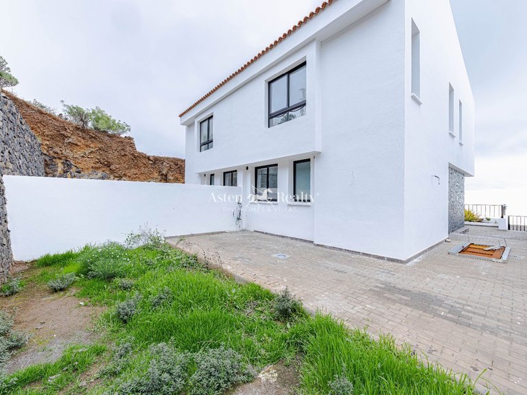 Town House for Sale in Vilaflor, Tenerife 3