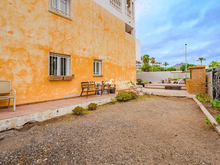 Apartment for Sale in Playa De Los Cristianos, Tenerife 4