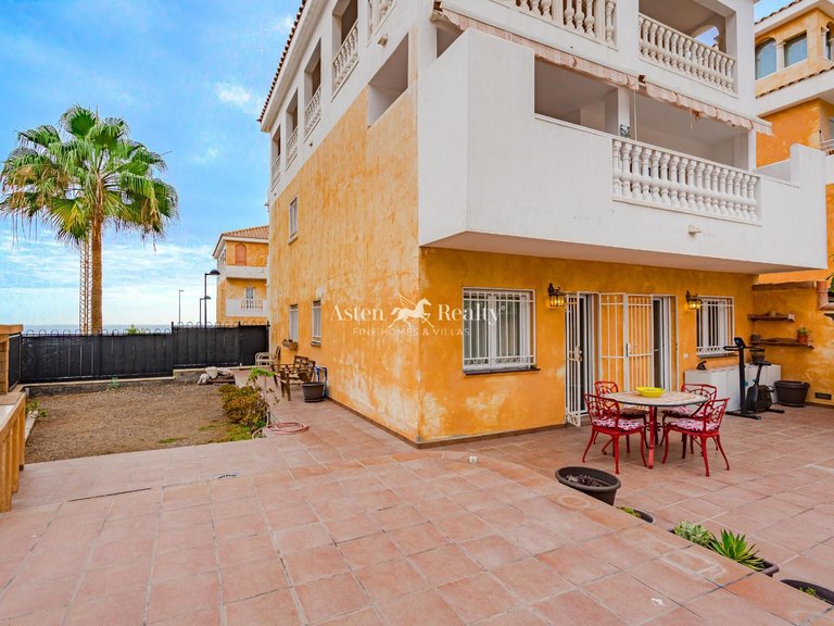 Apartment for Sale in Playa De Los Cristianos, Tenerife 6