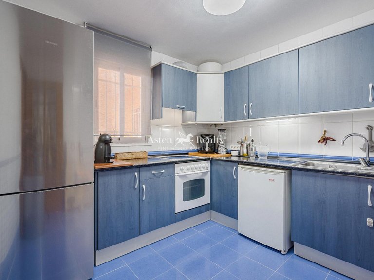 Apartment for Sale in Playa De Los Cristianos, Tenerife 11