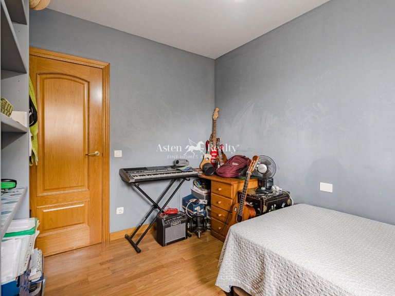 Apartment for Sale in Playa De Los Cristianos, Tenerife 15