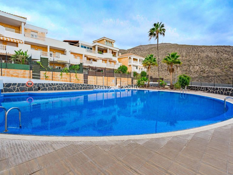 Apartment for Sale in Playa De Los Cristianos, Tenerife 23