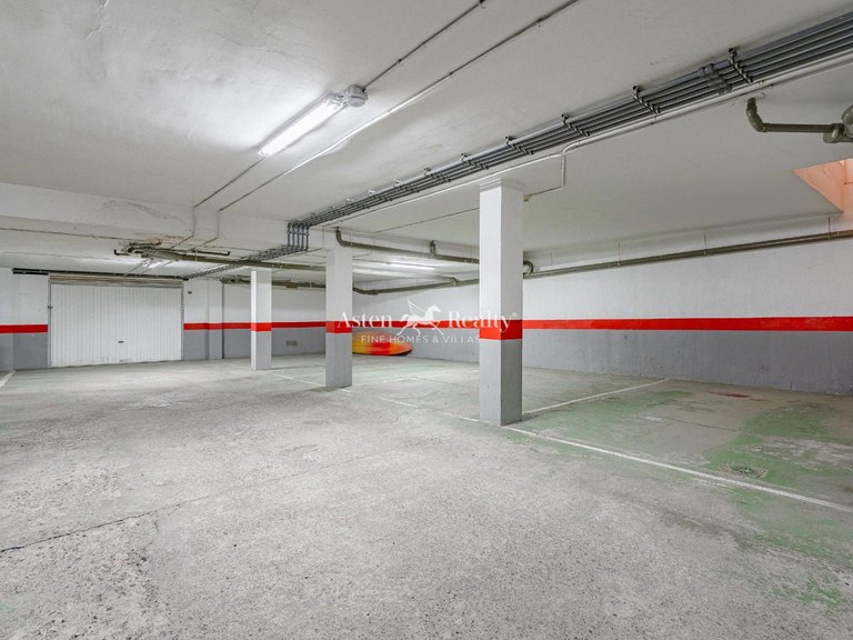 Apartment for Sale in Playa De Los Cristianos, Tenerife 25