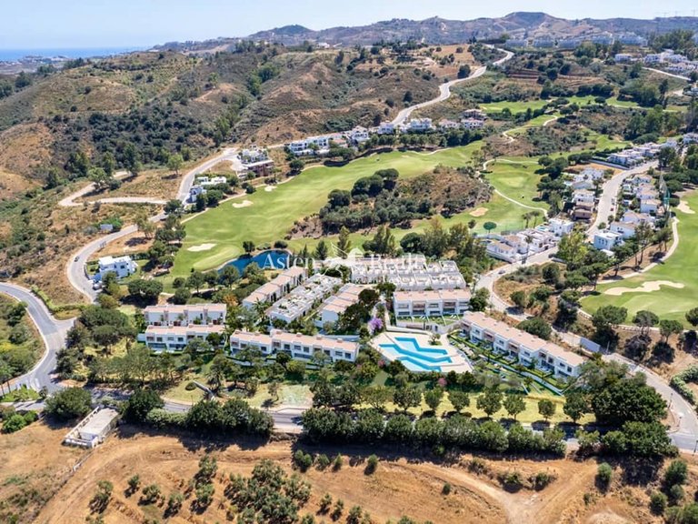 Apartment for Sale in Marbella, Tenerife 2